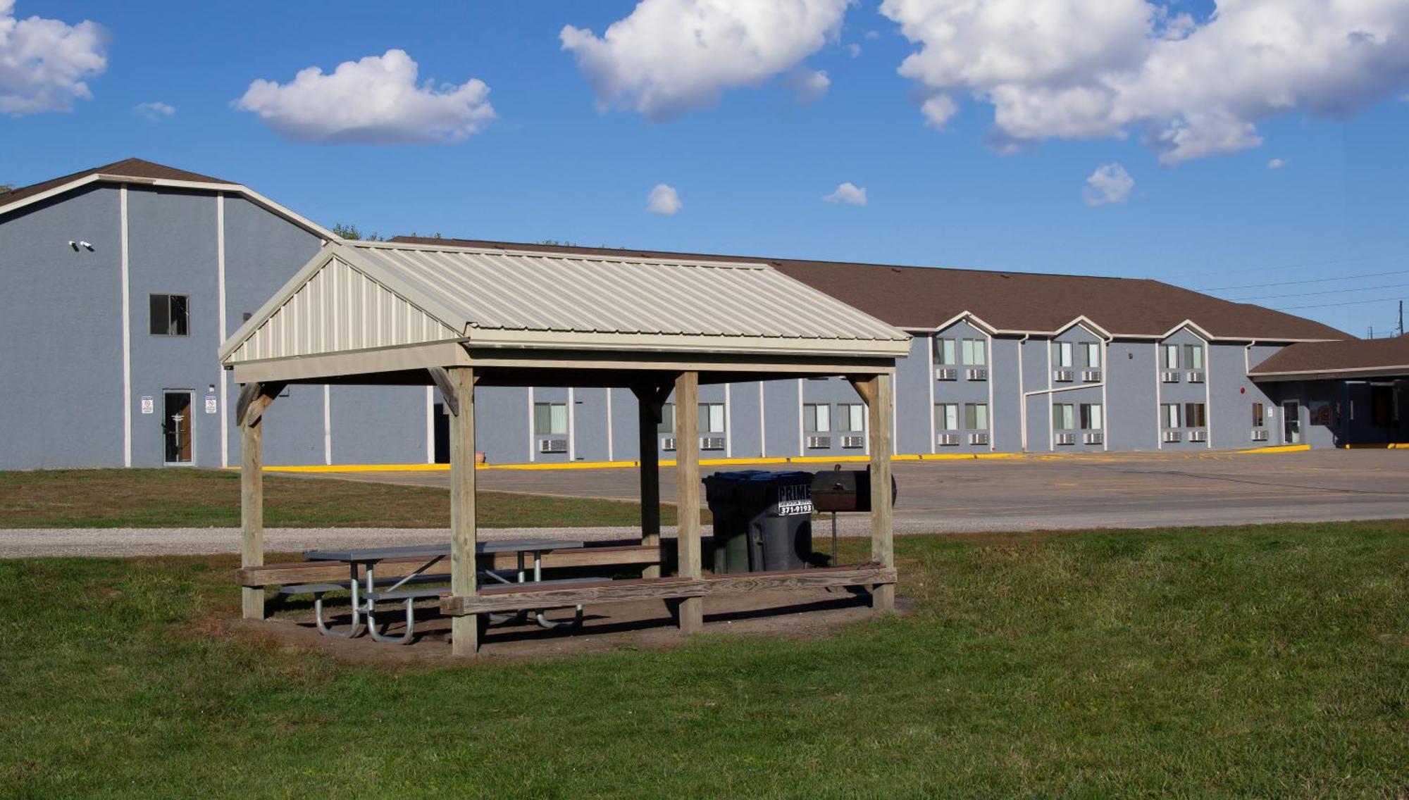 New Victorian Inn & Suites-Norfolk Exterior foto